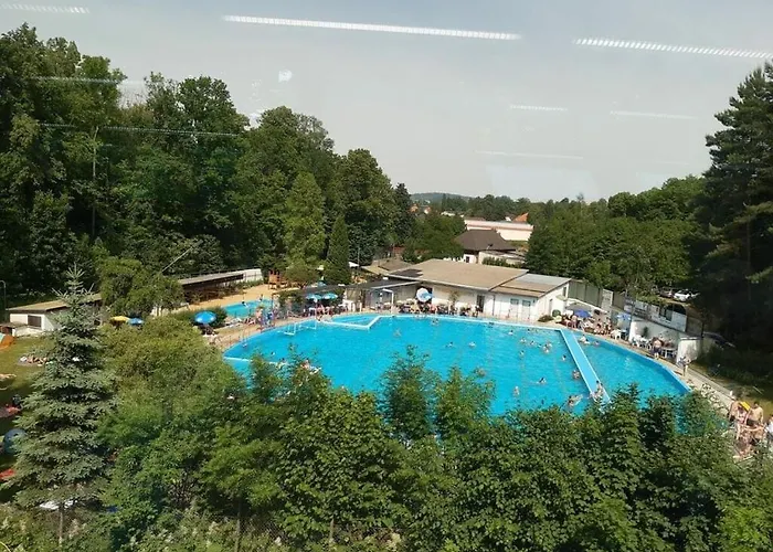 Renate's * غروسشوناو